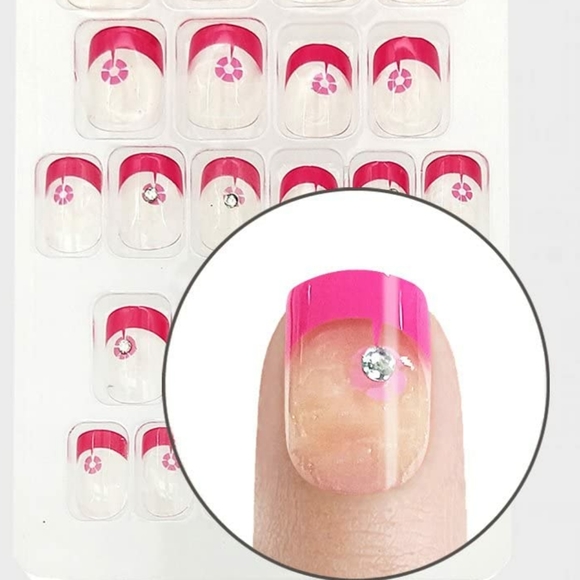 3/$20 💅🏻Boutique mini size press on nails NIB - Picture 3 of 5